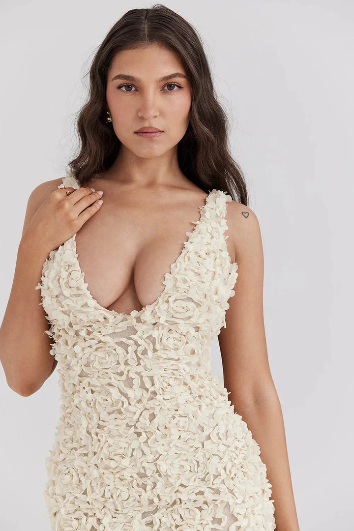 Levoire | Robe Maxi Cocktail Blanche Sans Manches À Décolleté En V