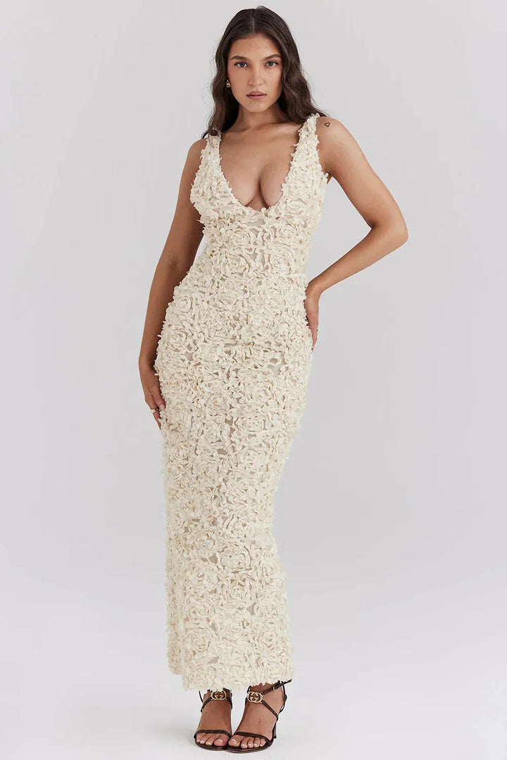 Levoire | Robe Maxi Cocktail Blanche Sans Manches À Décolleté En V