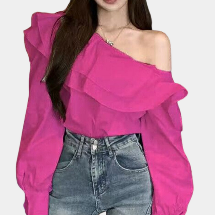 Levoire | Élégant Off-Shoulder -Tshirt Avec Un Design Léger Rose Pâle Rosa
