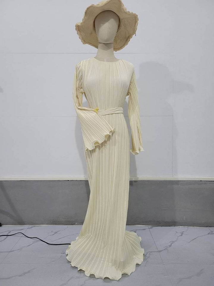 Levoire | Robe Longue Fluide Ceinturée Col Rond À Manches Trompettes Élégante Soirée De Bal