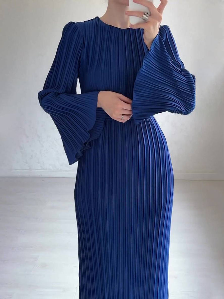 Levoire | Robe Longue Fluide Ceinturée Col Rond À Manches Trompettes Élégante Soirée De Bal Bleu saphir