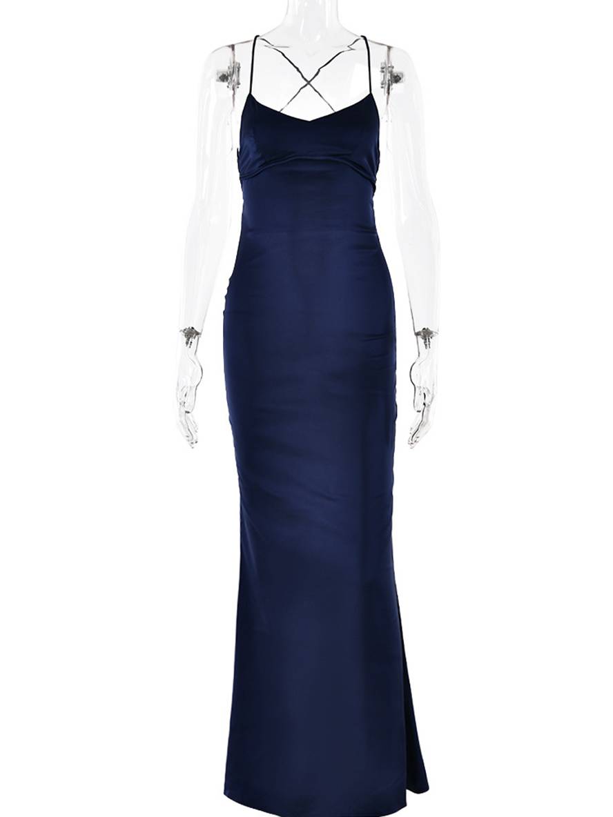 Levoire | Robe Longue En Satin Ajustée Décolleté En V Sirène Dos Nu Avec Fins Bretelles Sans Manches Élégante Invité Mariage Soirée