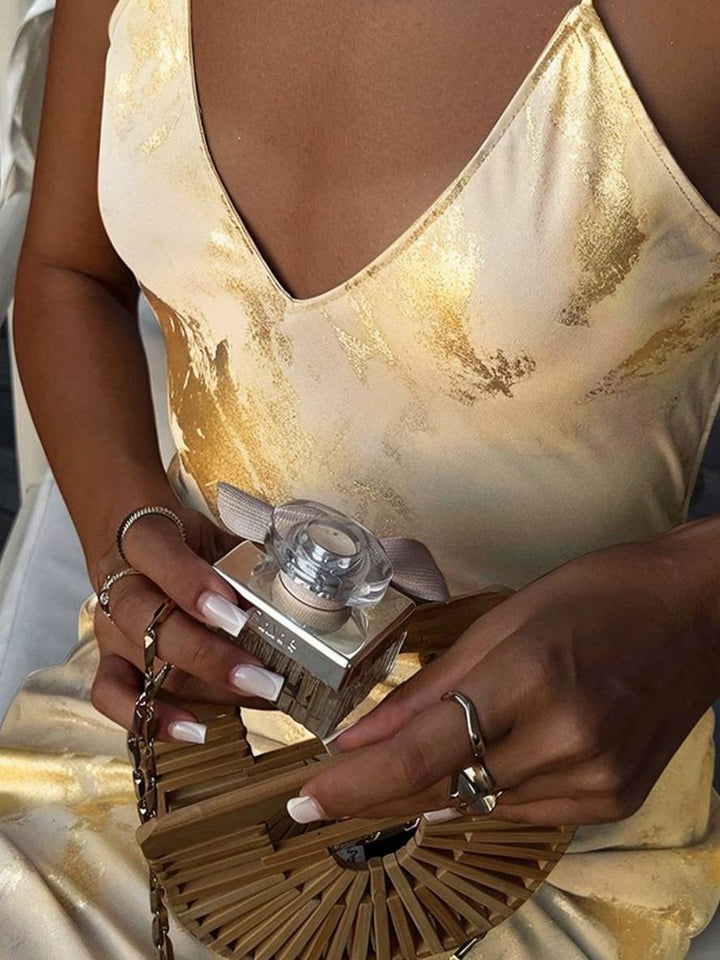 Levoire | Robe Longue Ajustée Bronzante À Décolleté En V Avec Fines Bretelles Dos Nu Sans Manches Pour Dames Élégante Soirée Plage