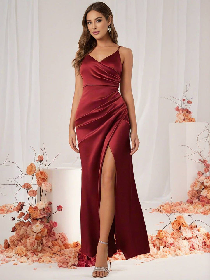 Levoire | Robe De Demoiselle D'Honneur Satin Décolleté En V Dos Fendu Sans Manches Robe De Soirée De Mariage Bordeaux