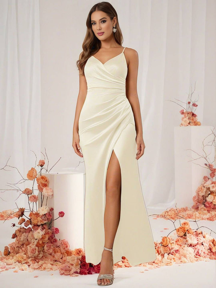 Levoire | Robe De Demoiselle D'Honneur Satin Décolleté En V Dos Fendu Sans Manches Robe De Soirée De Mariage Abricot