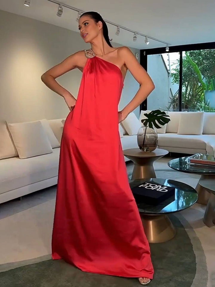 Levoire | Robe Longue Asymétrique En Satin Avec Détail Décoratif À L'Épaule Sans Manches Pour Femmes Soirée Plage