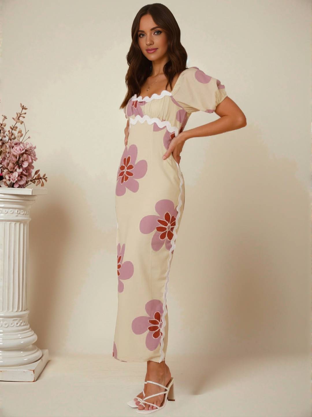 Levoire | Robe Longue Avec Fleurs En Lin Fente Décolleté Carré Manches Courtes Pour Femme Douce Élégante Décontractée Romantique Et Estivale