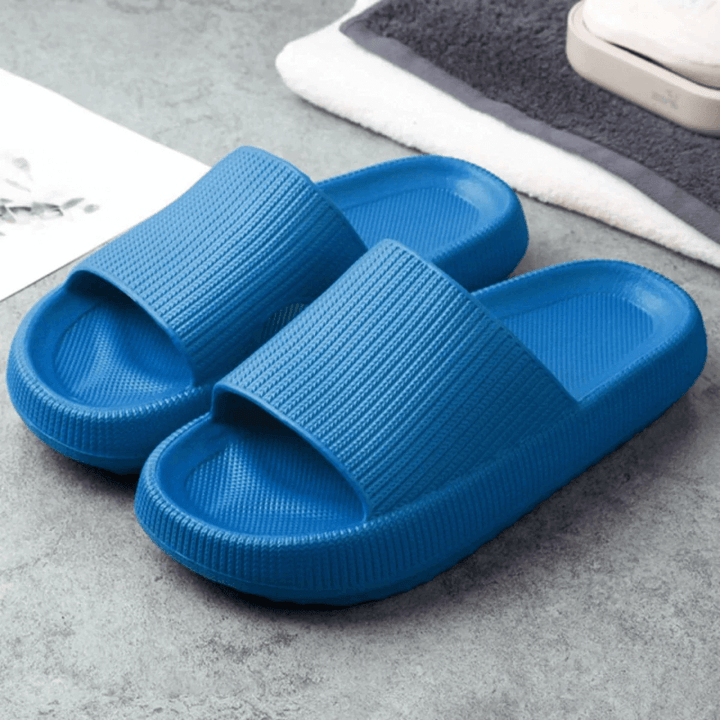 Levoire | Femme Chaussons douces et confortables