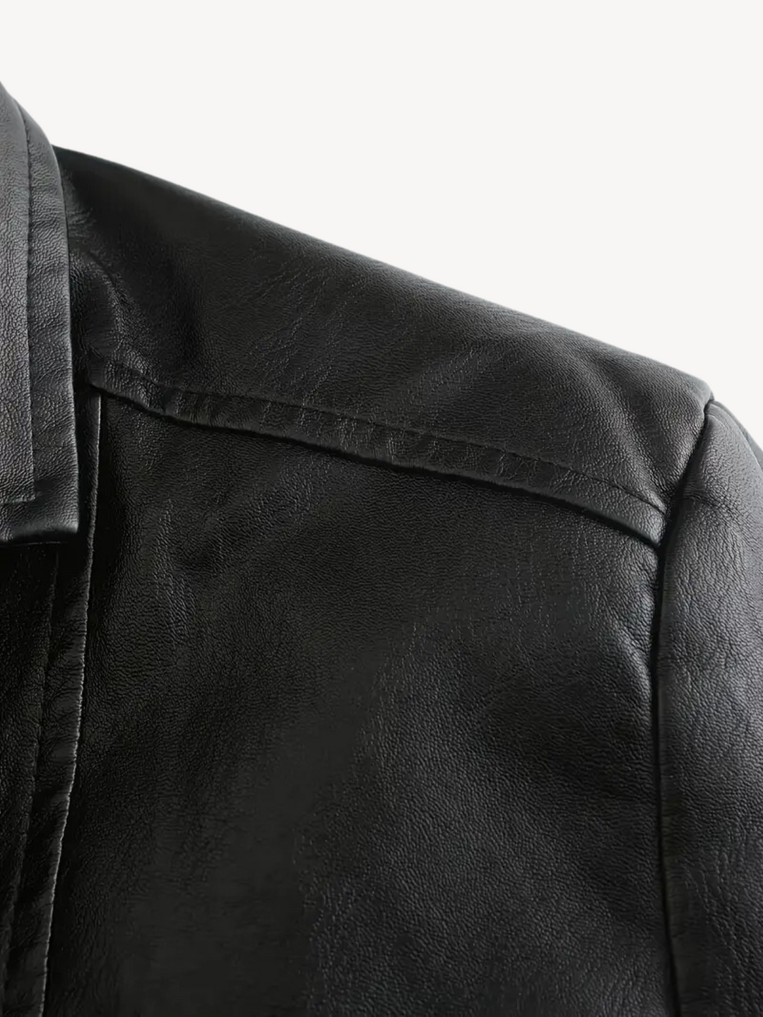 Levoire | Veste en cuir avec une coupe élégante