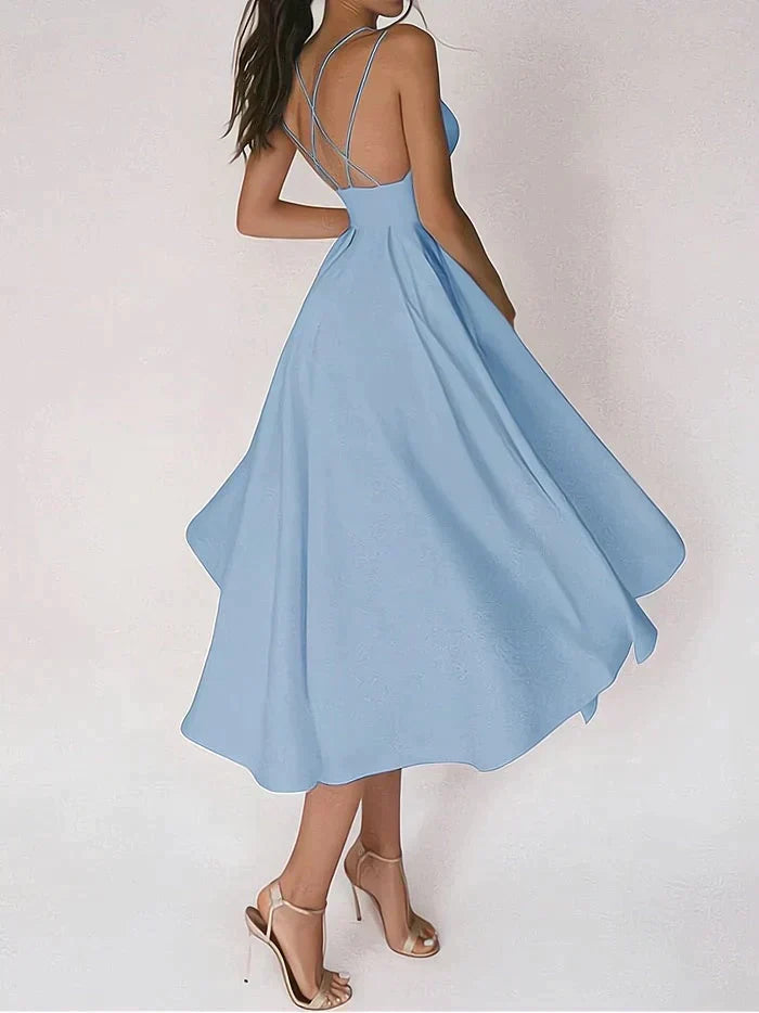 Levoire | Robe Intelligente Avec Décolleté En V Et Élégance Bleu clair