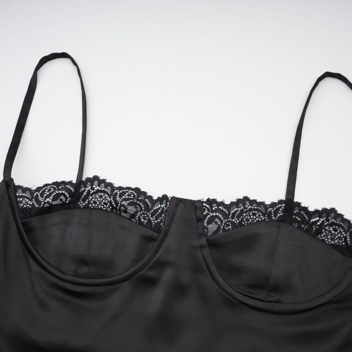 Levoire | Dentelle Satin Mi-Long Robe