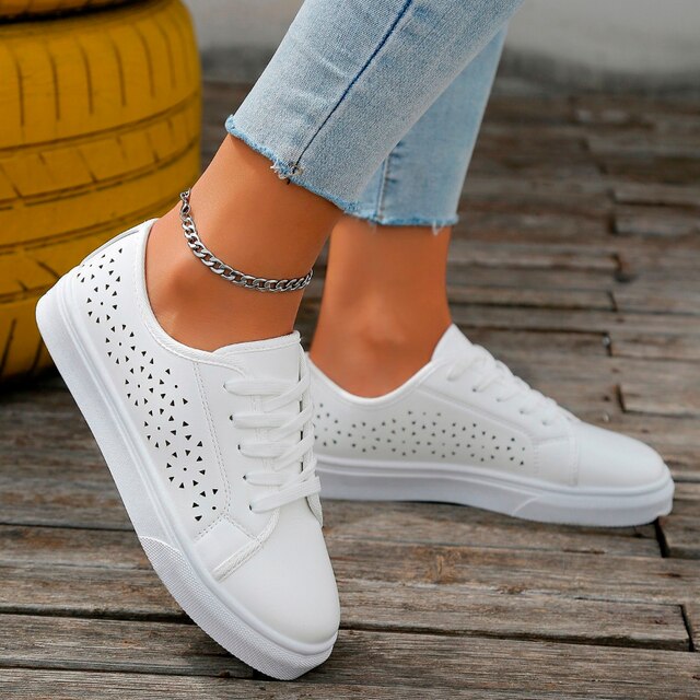 Levoire | Chaussures De Sport Orthopédiques À Découpe Blanc
