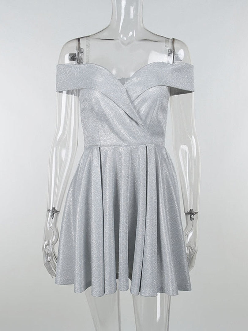 Levoire | Robe Mini Plissée Épaule Dénudée Brillante