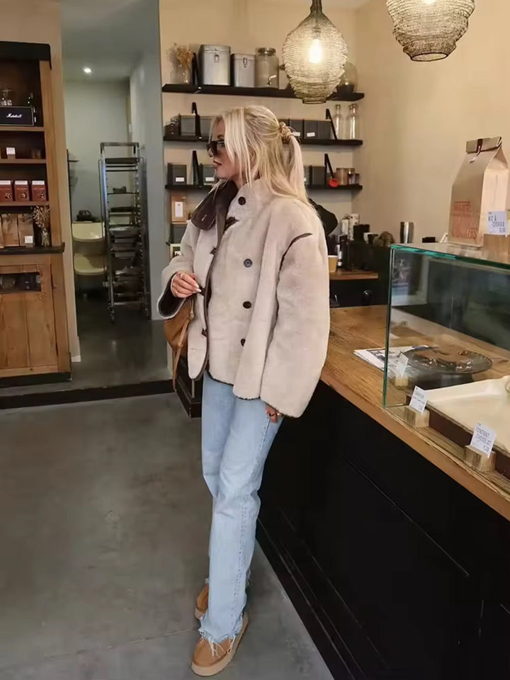 Levoire | Veste Teddy Élégante Avec Détails Contrastés Beige/Marron