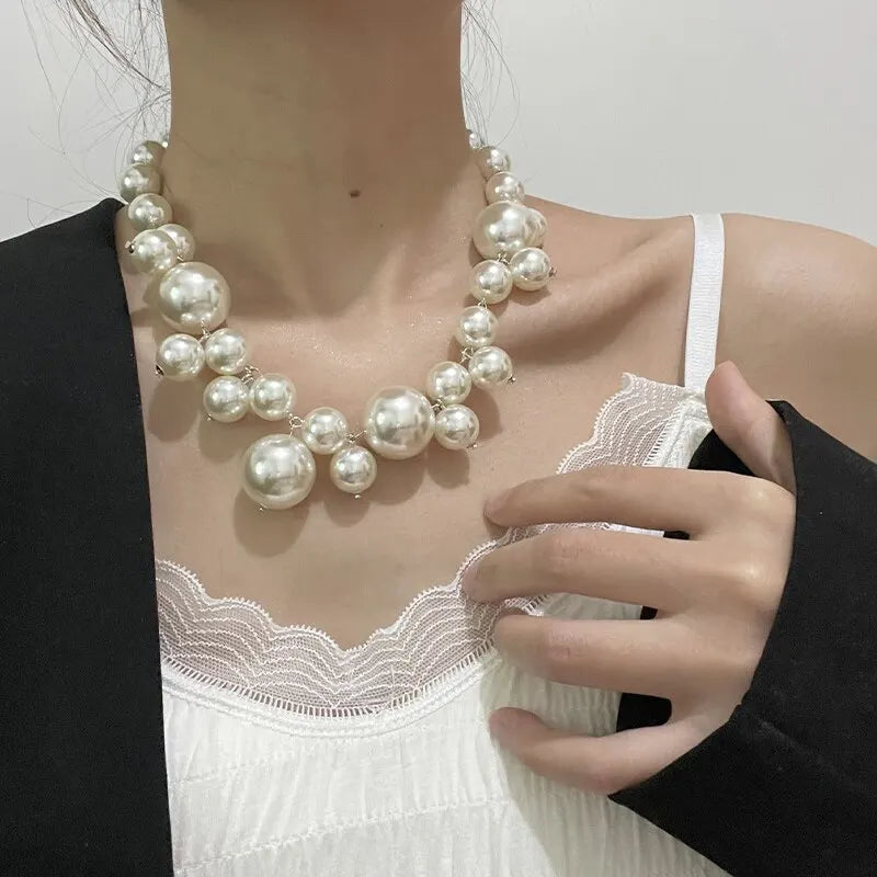 Levoire | Collier Chunky Luxe Avec Détail En Goutte Blanc