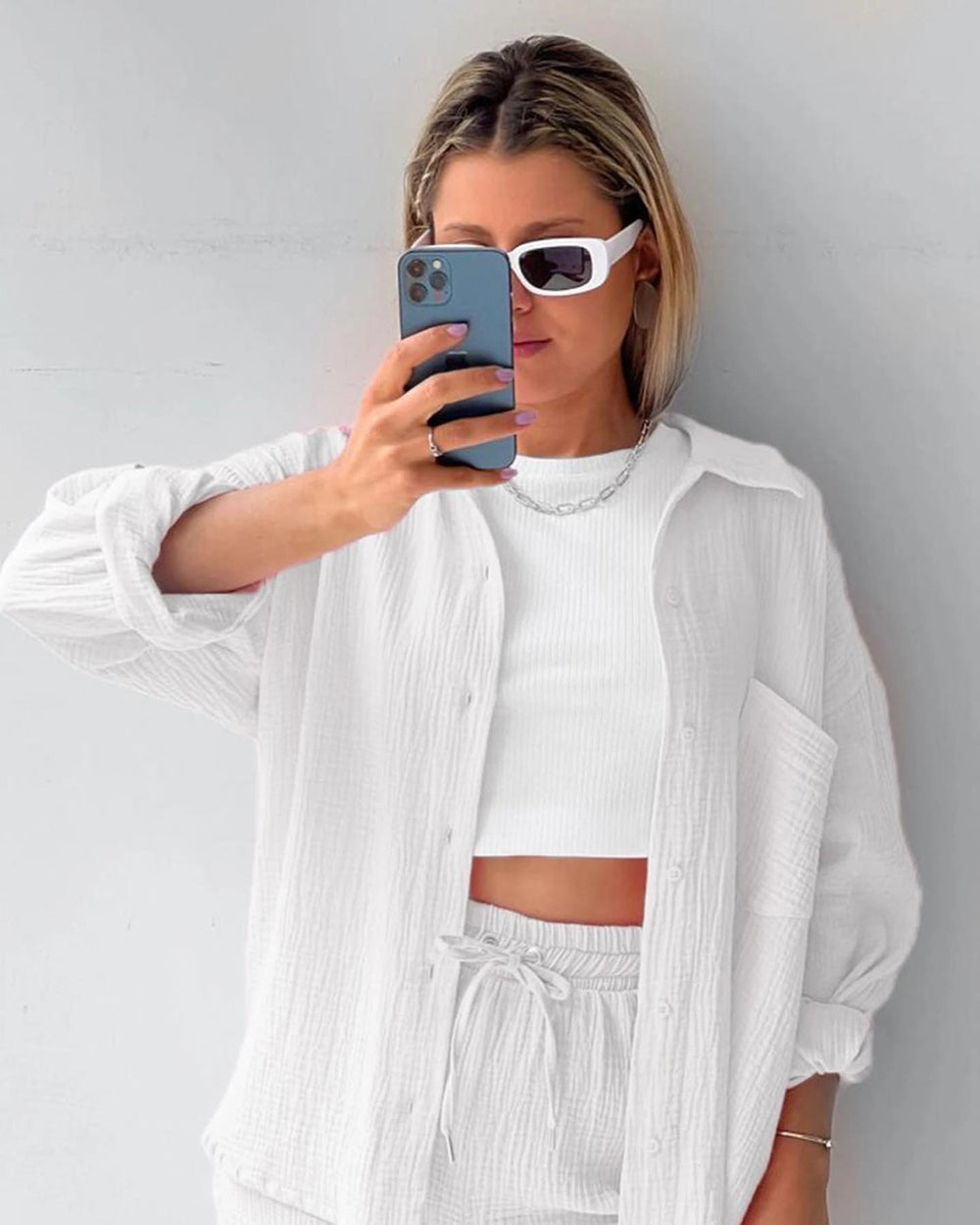 Levoire | Ensemble Assorti Pantalons Décontractés À Deux Pièces & Chemises À Revers Est Une Tendance Phare Cet Été Blanc