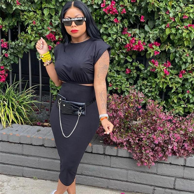 Levoire | crop top à manches courtes et sa jupe serrée décontractée mi-cuisse NOIR