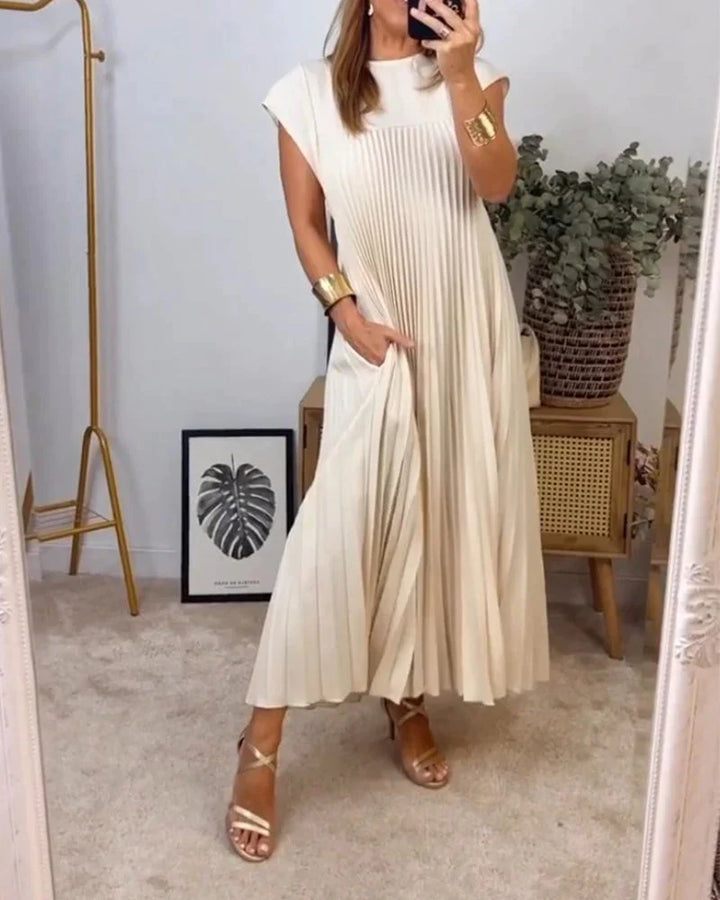 Levoire | Robe sans manches plissée
