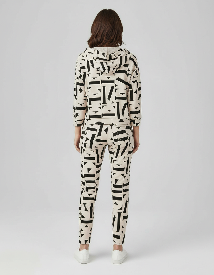 Ensemble de sport moderne et confortable pour femmes | Avriane
