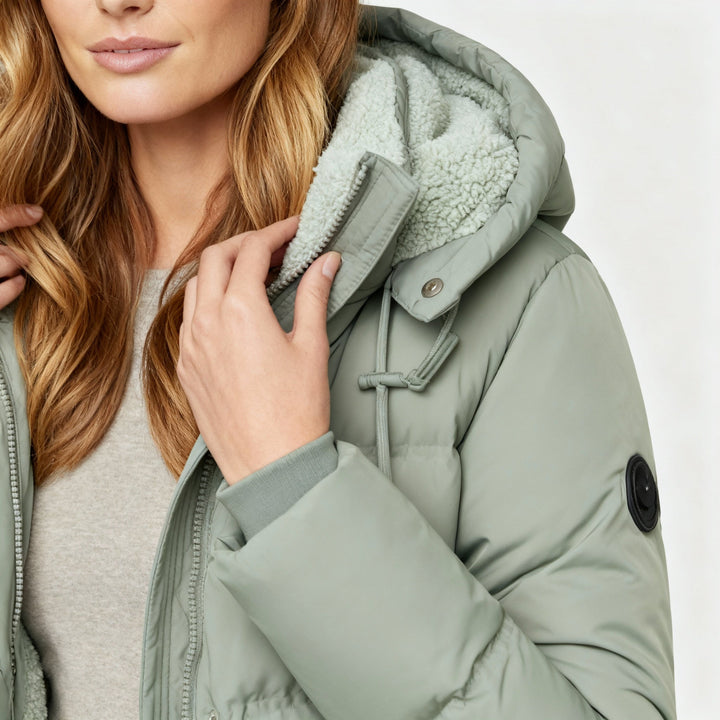 Veste isolée luxueuse pour femmes confort douillette en coton | Heidi-Mode