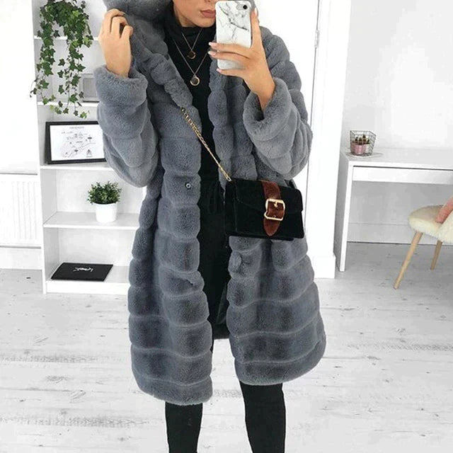 Levoire – Manteau en fausse fourrure douillette Gris