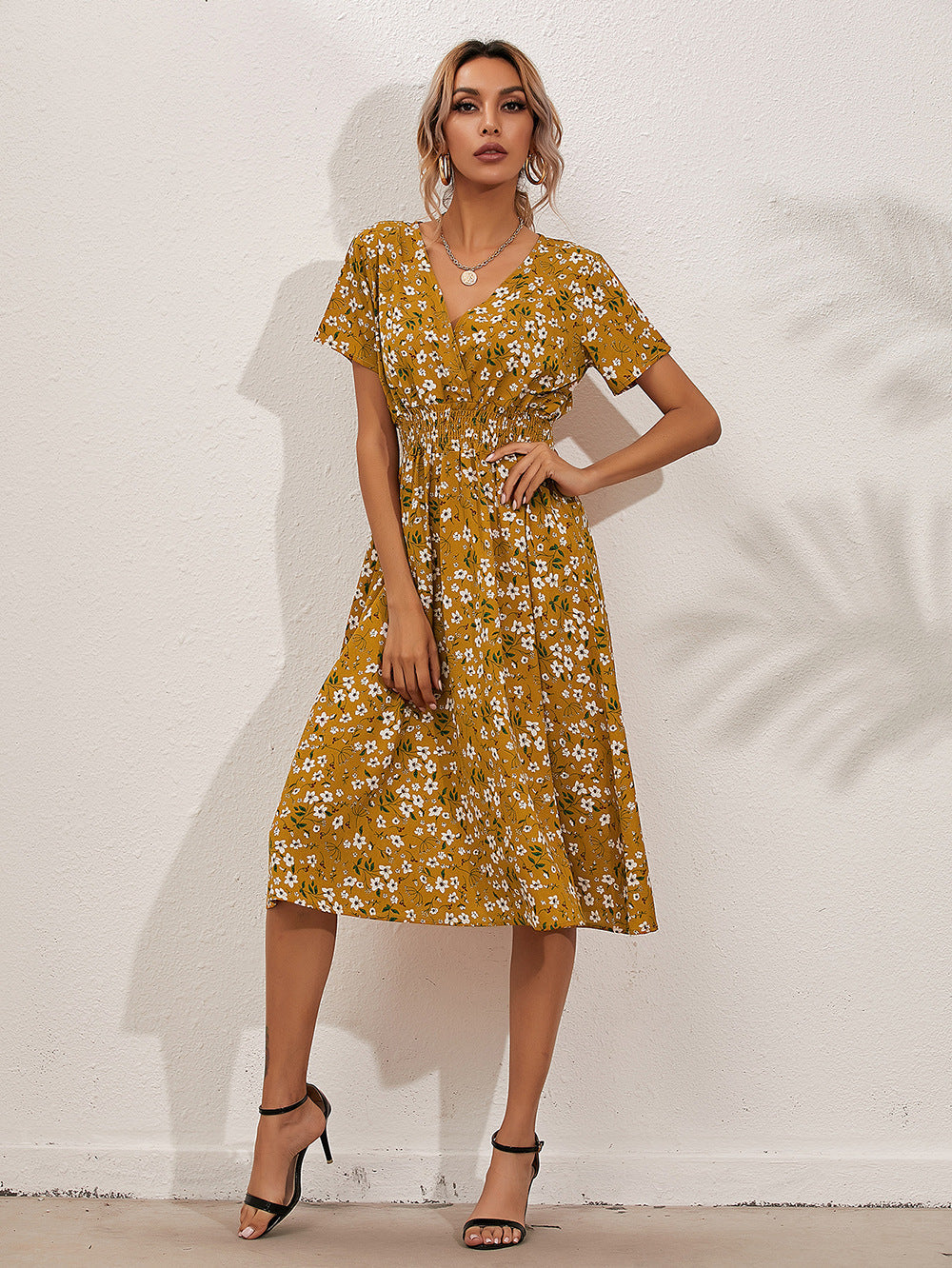 Levoire | Robe soyeuse décontractée Jaune