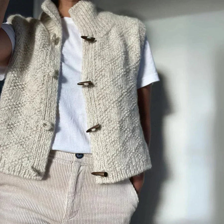 Levoire | Veste Sans Manches Blanche Pour Femmes Avec Fermeture À Boutons