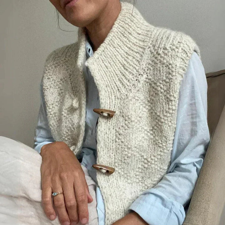 Levoire | Veste Sans Manches Blanche Pour Femmes Avec Fermeture À Boutons