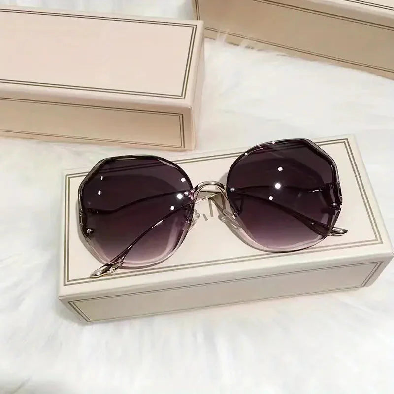 Levoire | Teintes Grande Taille Mode Sunglasses Pour Femmes Dégradé de Gris