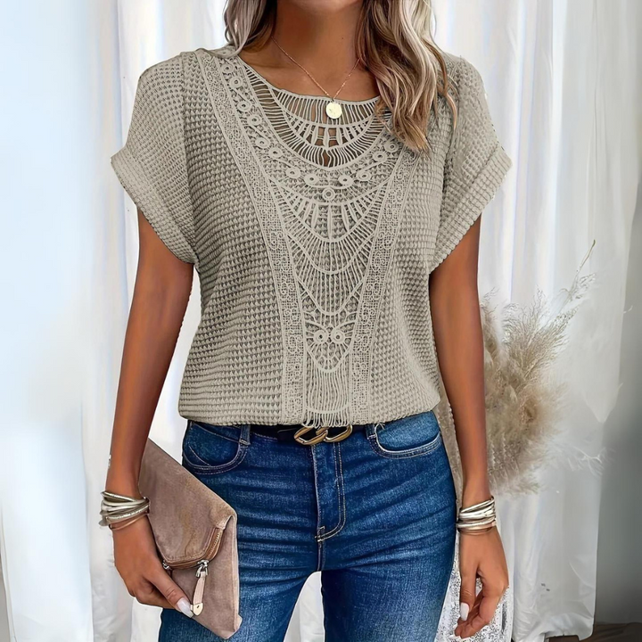 Levoire | Top En Dentelle Chic Et Élégant