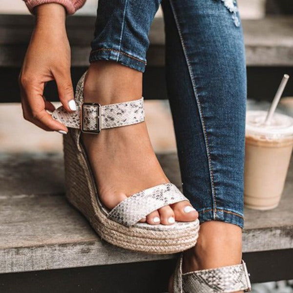 Levoire | Chaussures Compensées Confortables Avec Talon Compensé Motif de ver de terre