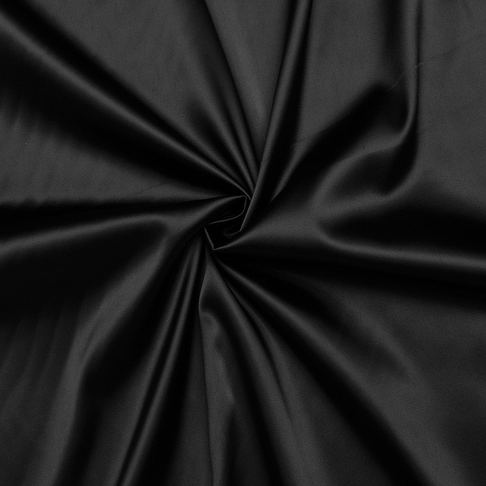 Levoire | Satin-Skinne Maxi-Robes