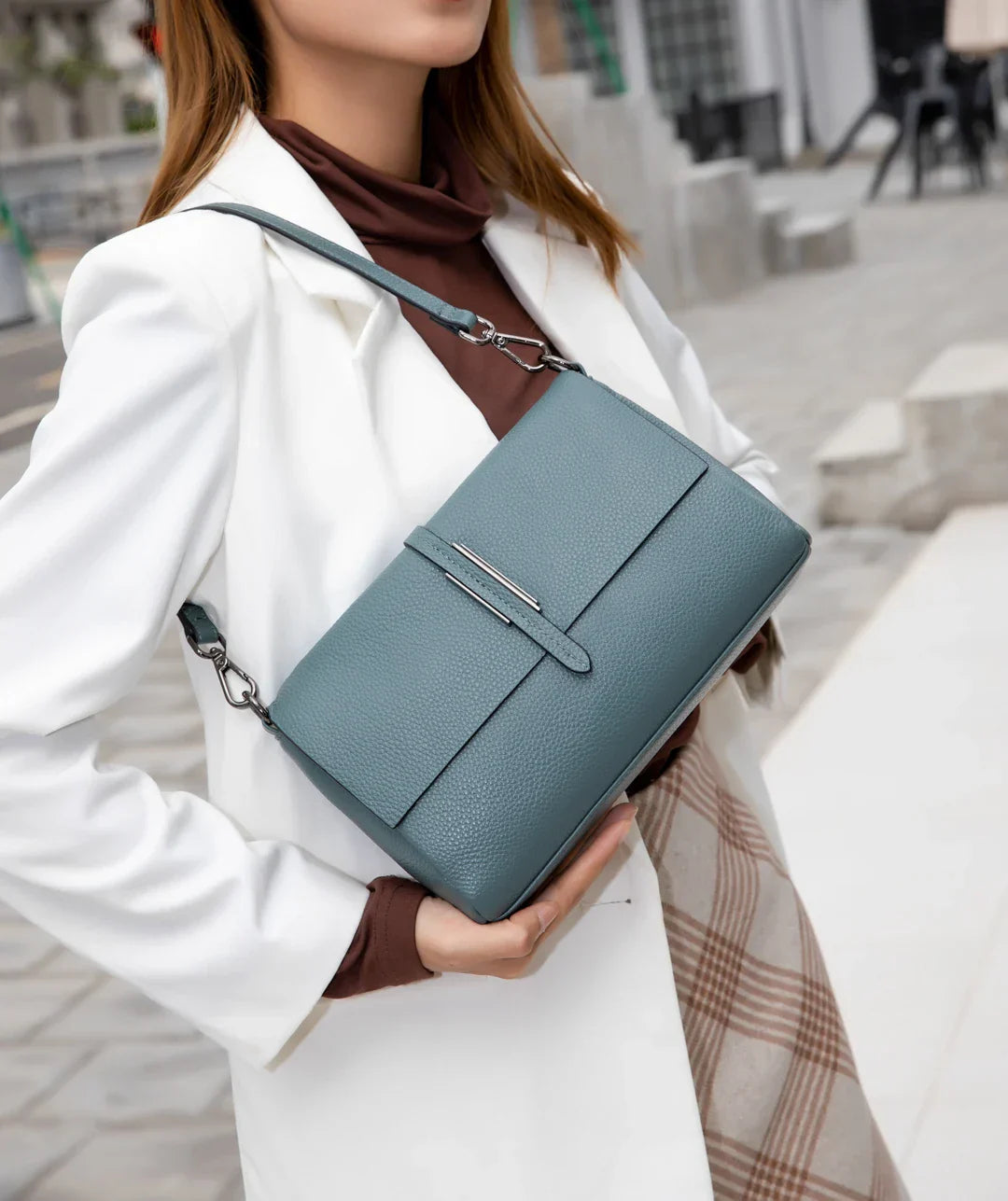 Levoire | Sac À Épaule Pour Femmes Tendance, Élégant Et Fonctionnel Bleu ciel 16*10*26CM