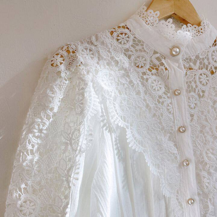Levoire | Blouse Classique, Élégante & Super Mignonne !
