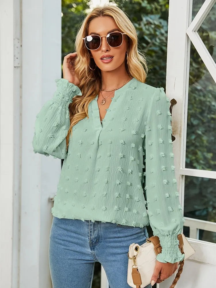 Levoire | Blouse Femme Avec Décolleté Et Chic