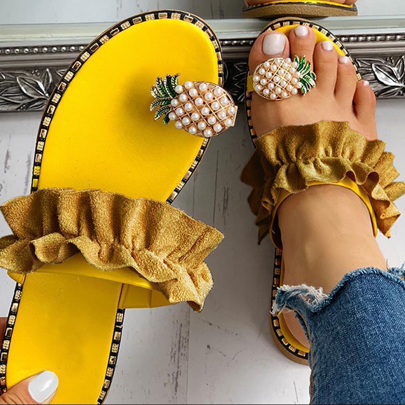 Levoire | Un Accroche-Regard Pour Vos Pieds Jaune