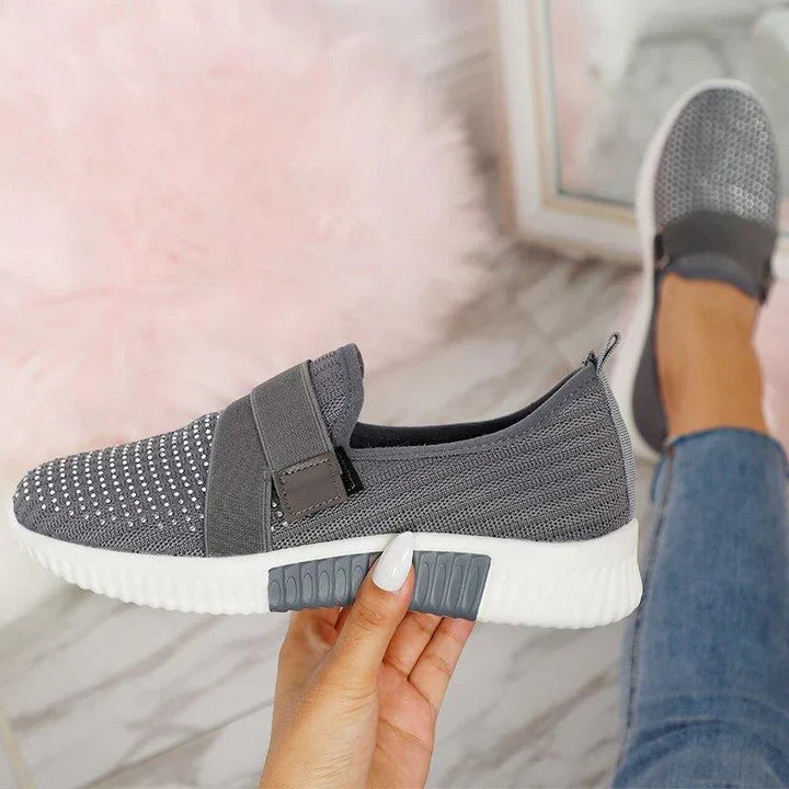 Levoire | Chaussures Pour Femmes À Enfiler Orthopédiques Avec Velcro