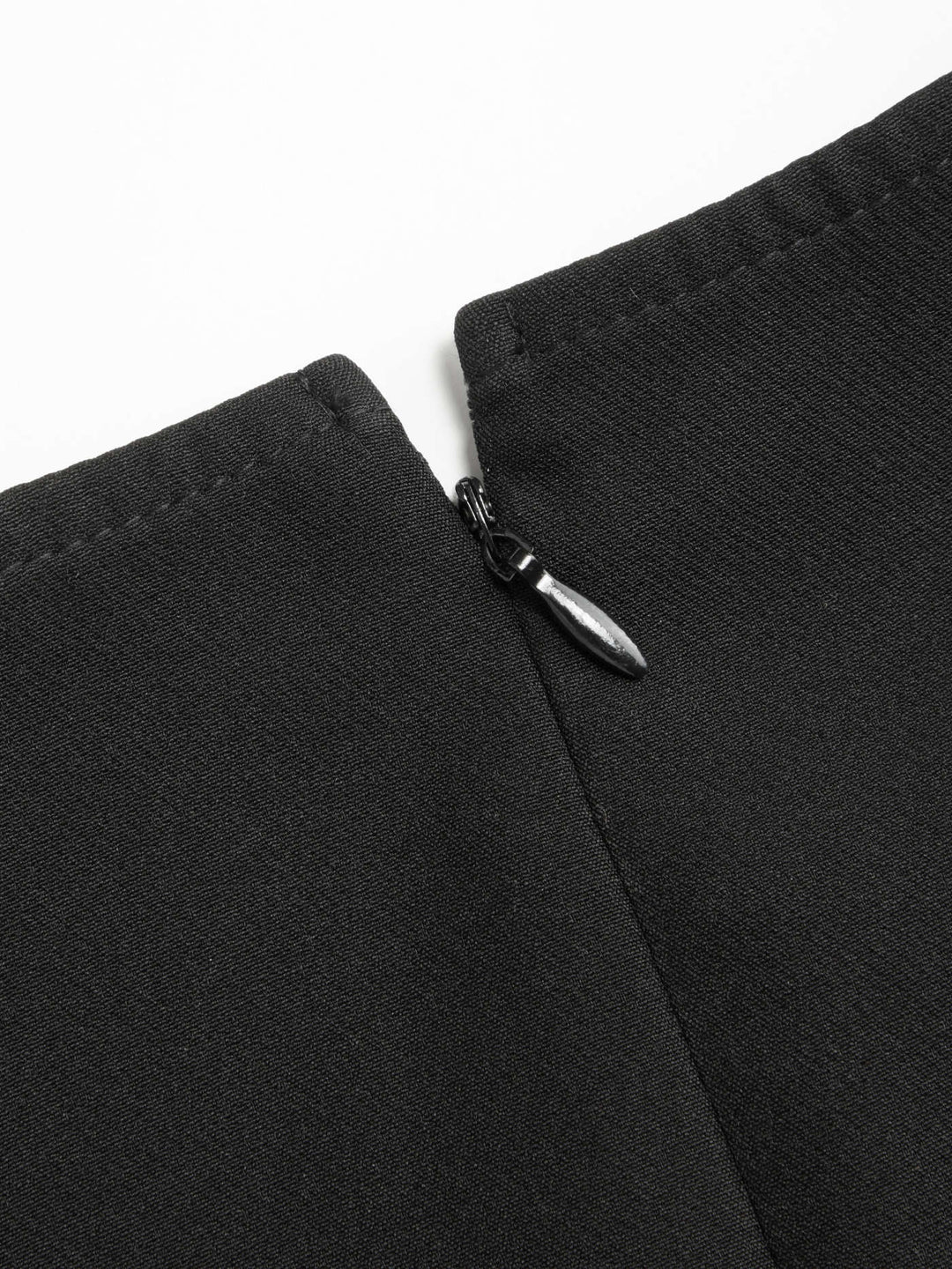 Levoire | Must-Have Robe Avec Ceinture