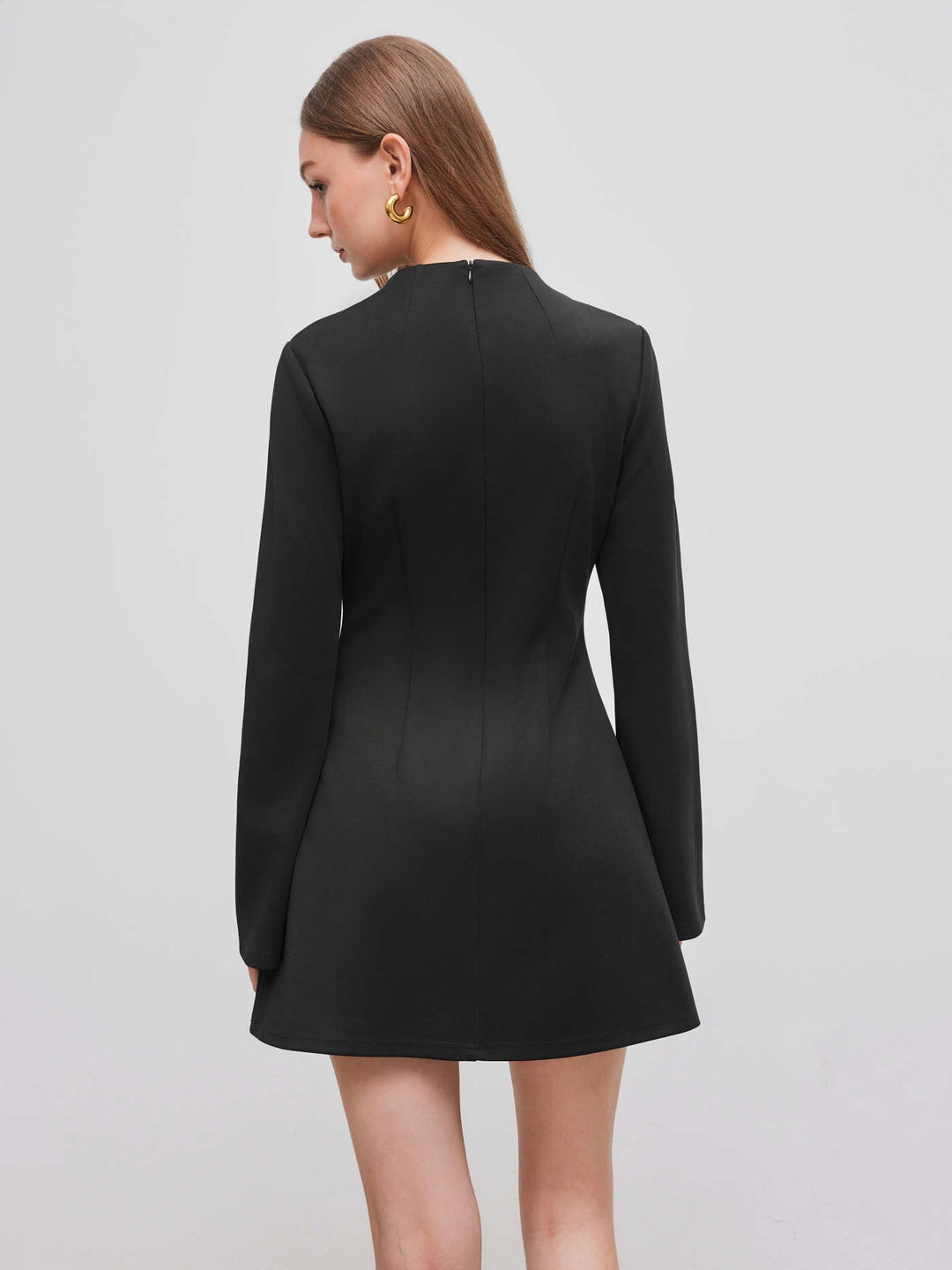 Levoire | Robe Mini À Col Rond Uni À Manches Longues