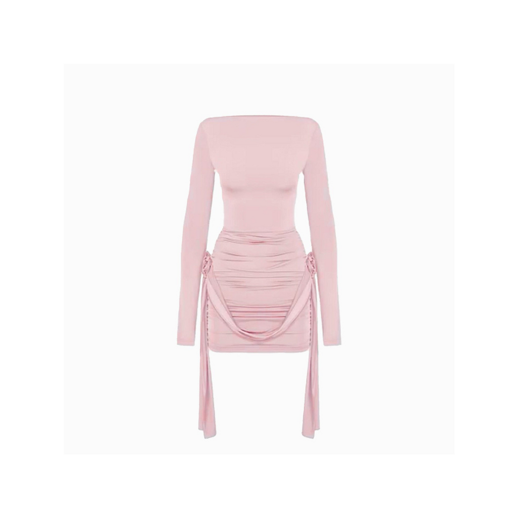 Levoire | Robe Féminine Avec Une Ligne Élégante L