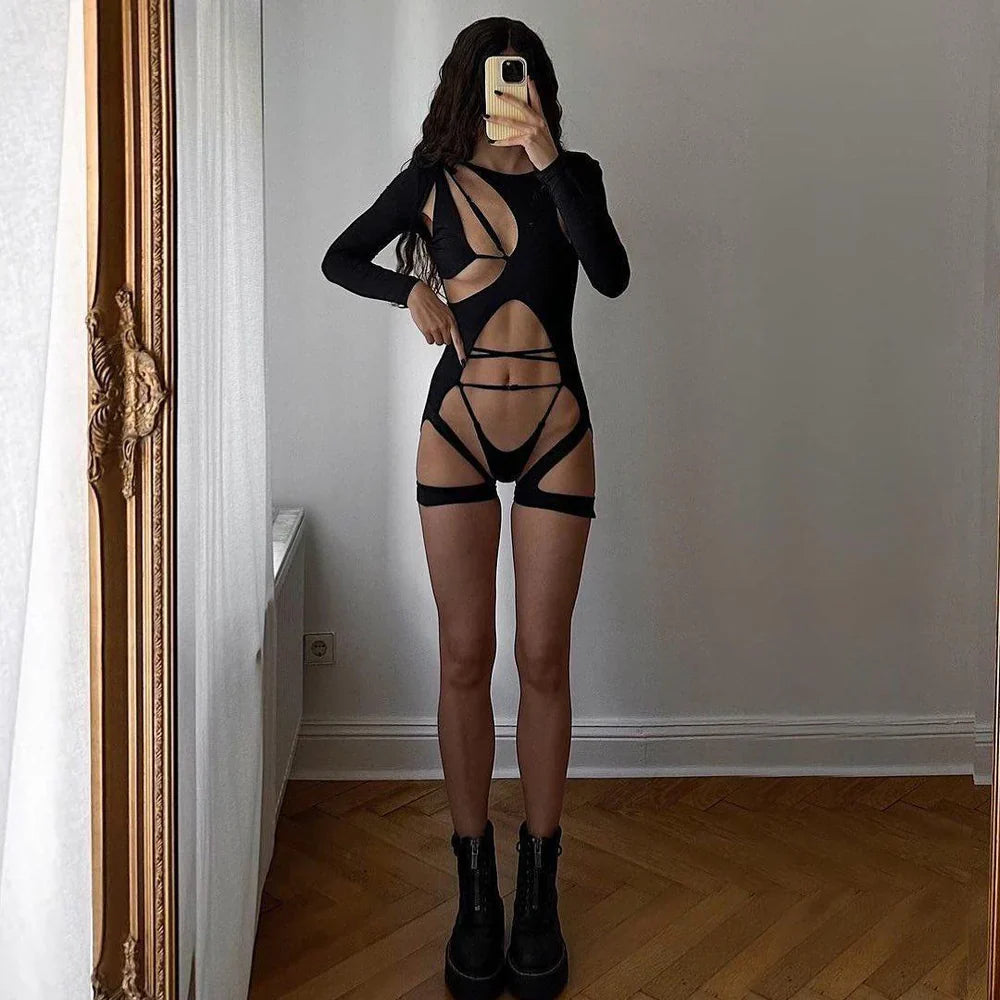 Levoire | Sexy Découpé Avec Manches Longues (Sexy Long Sleeve Cut Out Bodysuit)