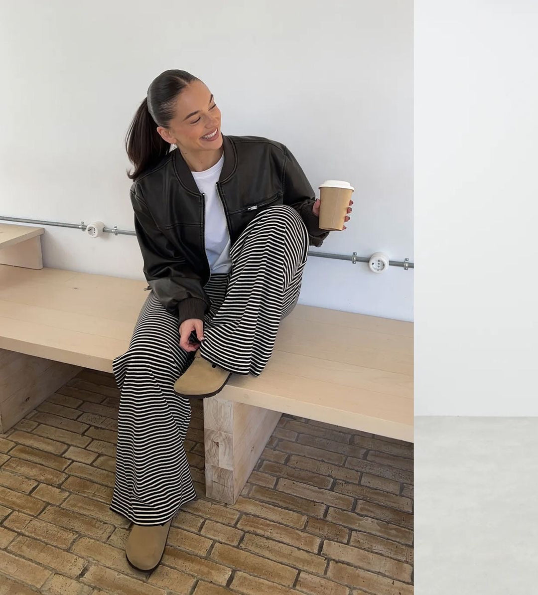Levoire | Pantalon Rayé Tendance Pour Un Look Frais