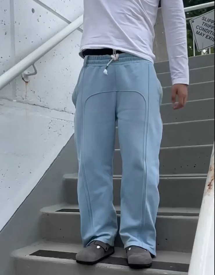Levoire | Pantalon de college confortable en coton Bleu clair