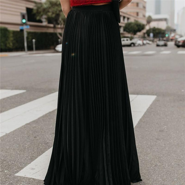 Levoire | robe longue unie plissée NOIR
