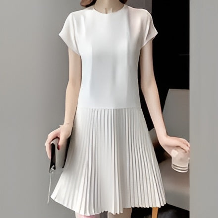 Levoire | Robe Plissée Élégante À Manches Courtes Blanc