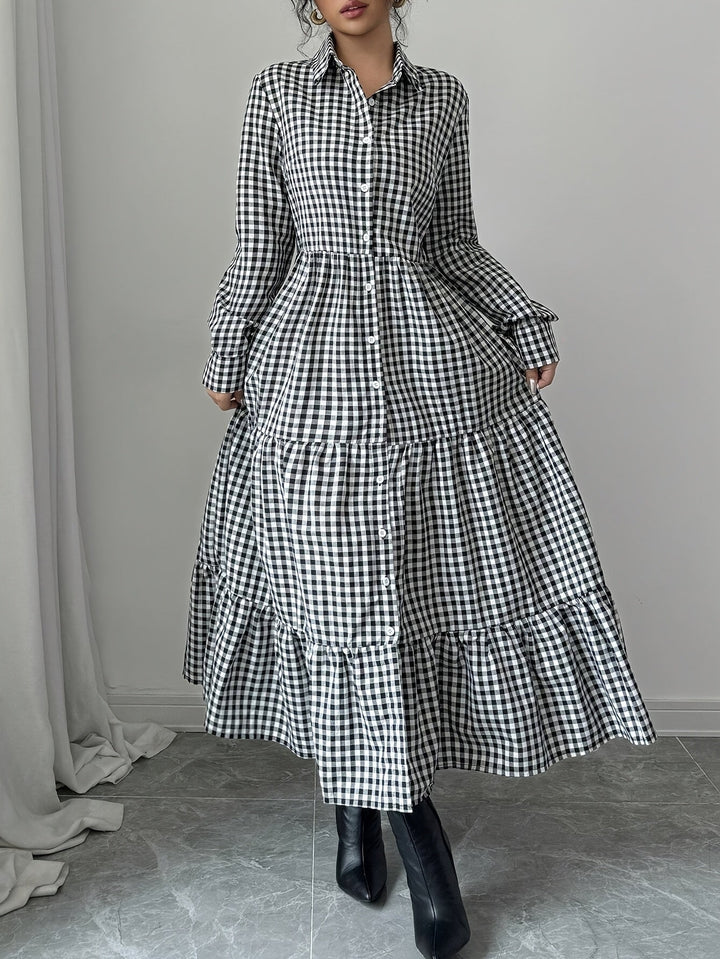 Levoire | Élégante Robe Chemise Maxi À Imprimé À Carreaux Avec Fermeture À Boutons