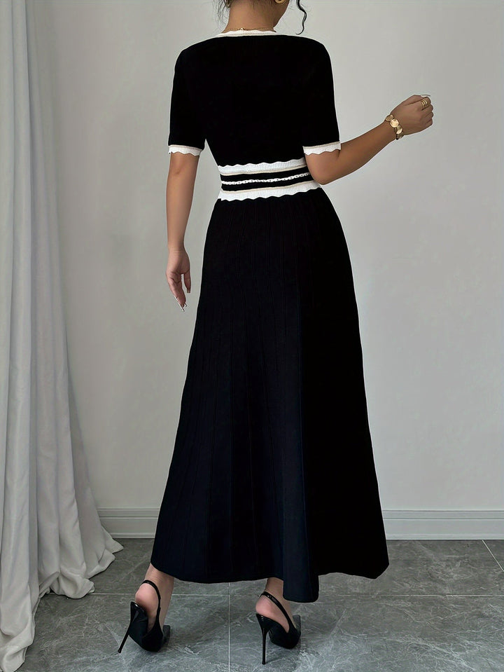 Levoire | Robe En Tricot Élégante Avec Accent Sur La Taille