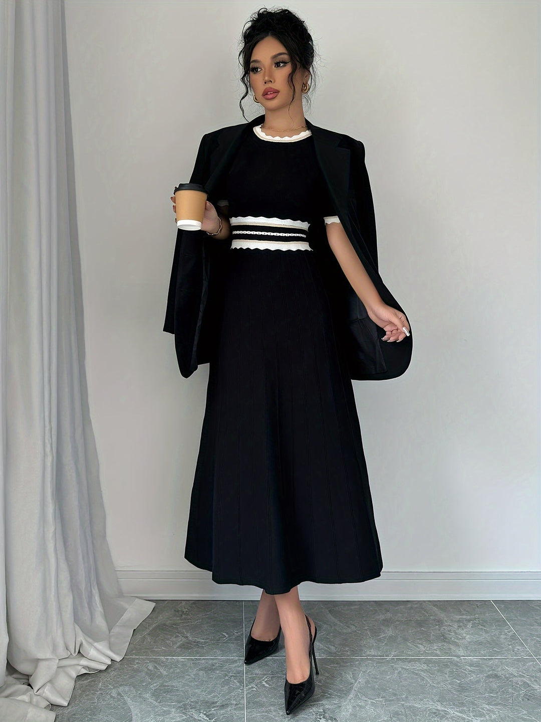 Levoire | Robe En Tricot Élégante Avec Accent Sur La Taille