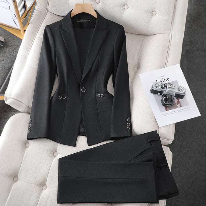 Levoire | Combinaison Sur Mesure Pour Femmes Pour Un Professionnalisme Élégant Noir