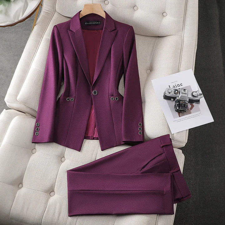 Levoire | Combinaison Sur Mesure Pour Femmes Pour Un Professionnalisme Élégant Violet